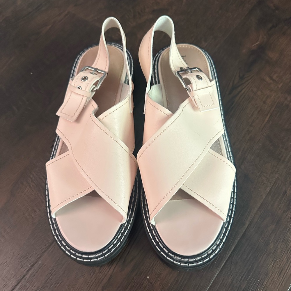 Bohme Cream Women's Sandals~ Size 8 - Picture 2 of 7